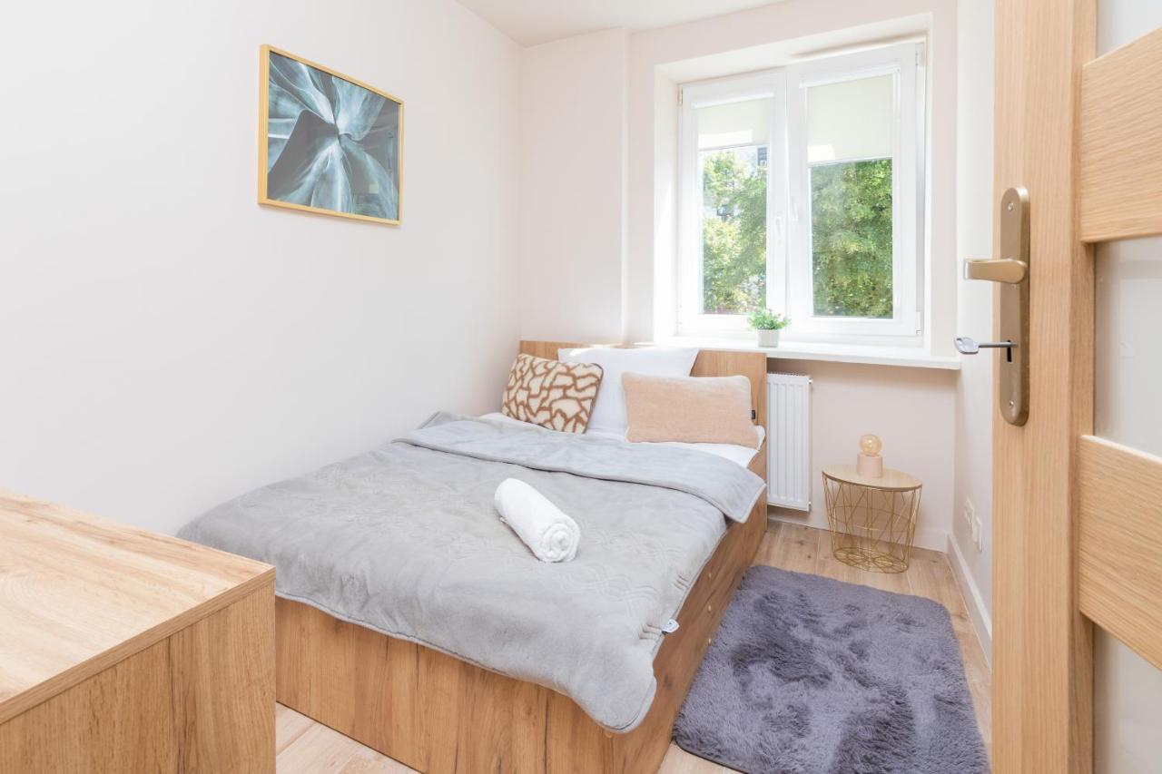 Mokotow Apartments Reytan By Noclegi Renters Warschau Exterior foto
